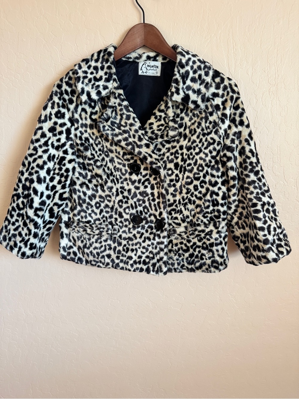 Leopard Print Faux Fur Cropped Jacket — Plush Teddy Texture